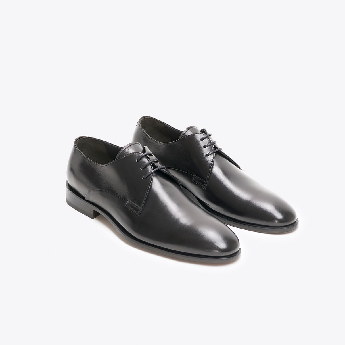 BLACK DERBY - 1032 BLACK